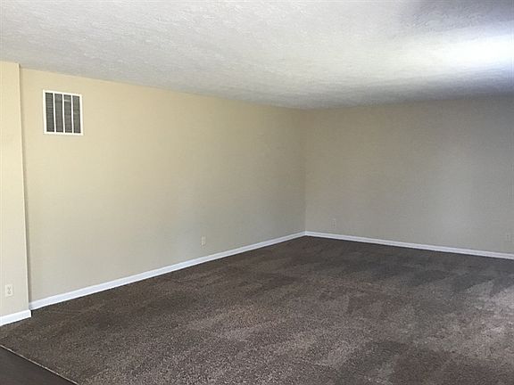 3rd image of 2898 Faubush Ct