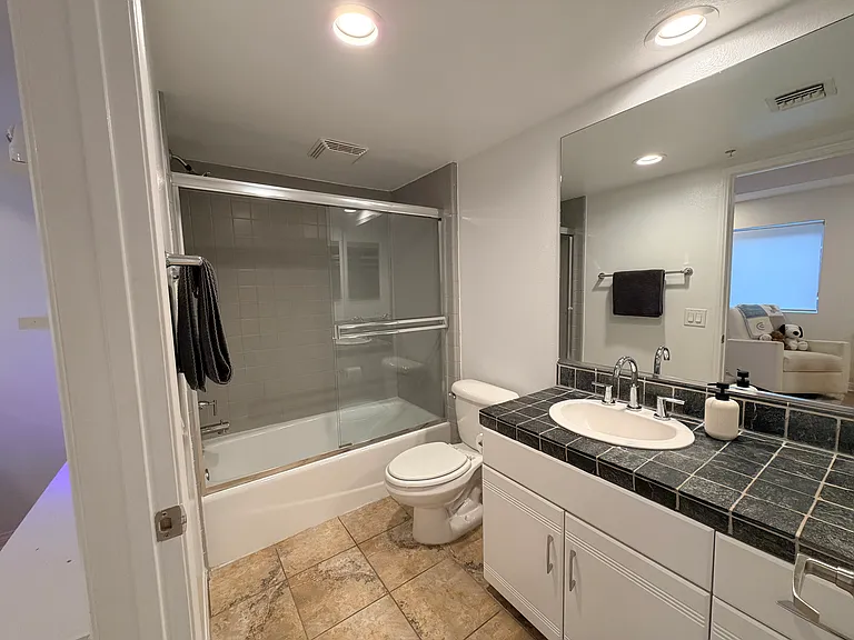 10918 Morrison St #3 — Photo 14