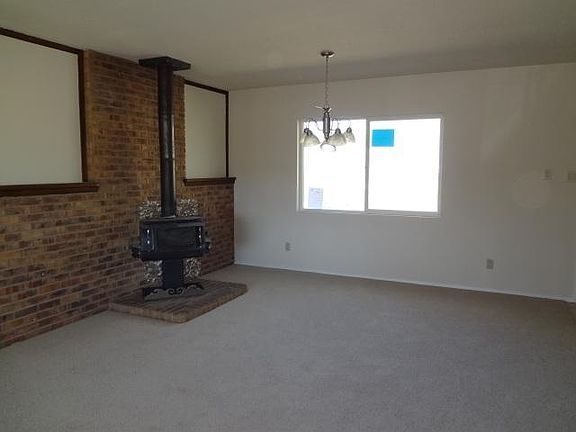 4th image of 1011 Balboa Ct SE