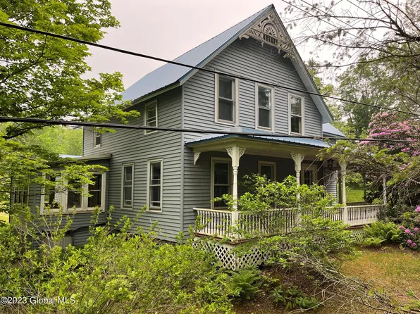 22 N Long Pond Road, Cropseyville, NY 12052