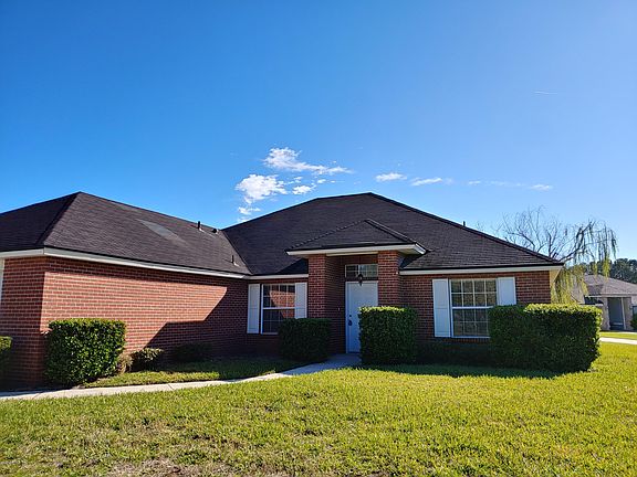 4th image of 1823 Hawkins Cove Dr W