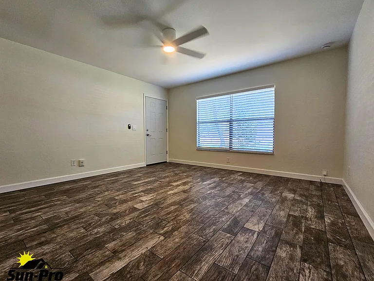 556 Taylor Rd — Photo 12