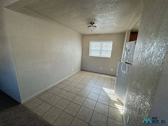 3rd image of 1109 W Runyan Ave