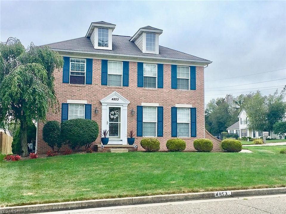 1st image of 4853 Laverton Ave NE