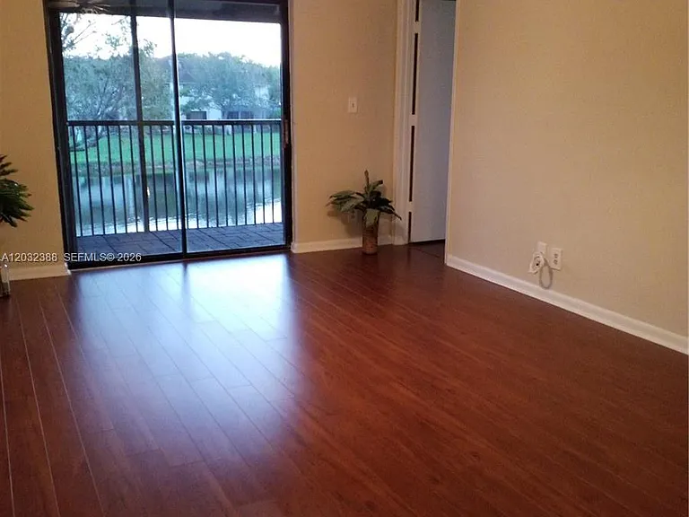 9982 Nob Hill Ct #9982 — Photo 11