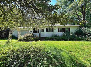 153 Spur Rd, Bennington, VT 05201