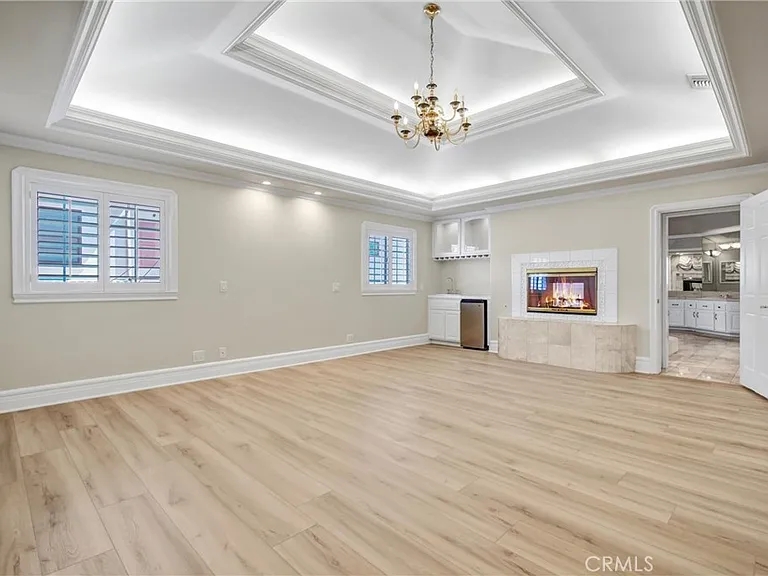 1410 S 10th Ave — Photo 36