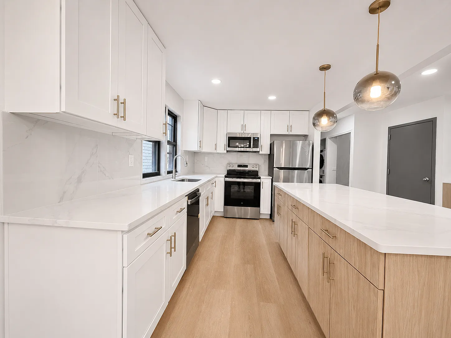 3 bed, 1230 sqft, $3,800 — Photo 4