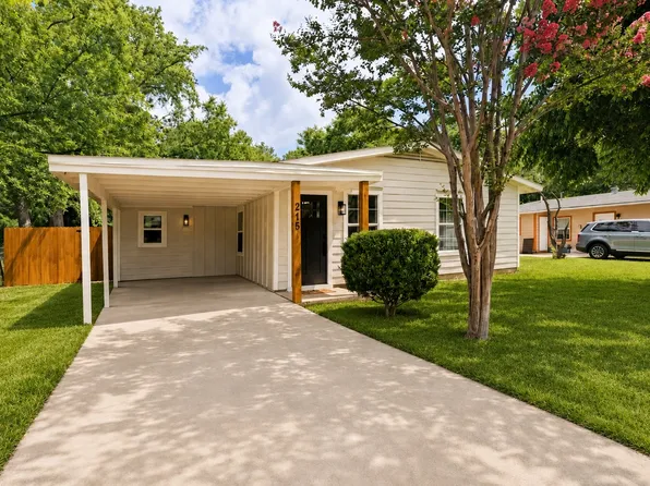 215 Loma Dr, Garland, TX 75040
