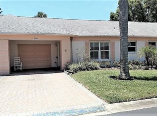 8322 Annwood Rd, Seminole, FL 33777