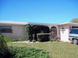 11801 Alpine Pkwy, Port Richey, FL 34668