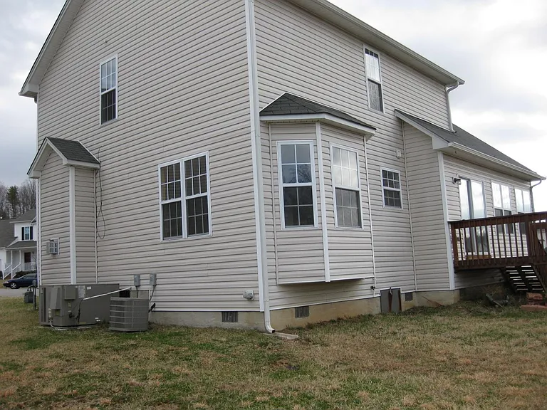 3010 Canterbury Park Ct — Photo 4