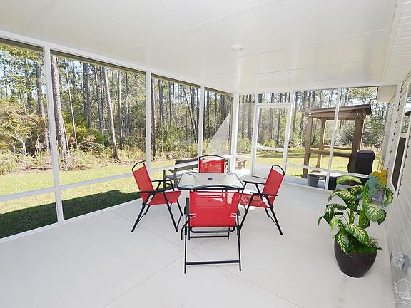 4th image of 6618 Angle Rd