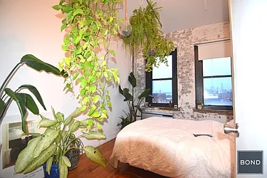 Rented by Bond New York