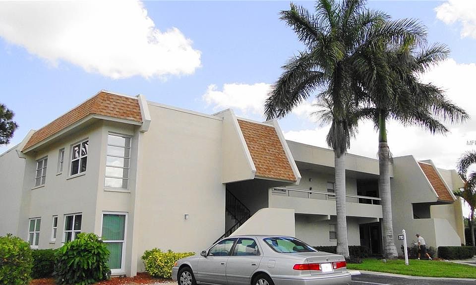 1st image of 7193 W Country Club Dr N APT 240