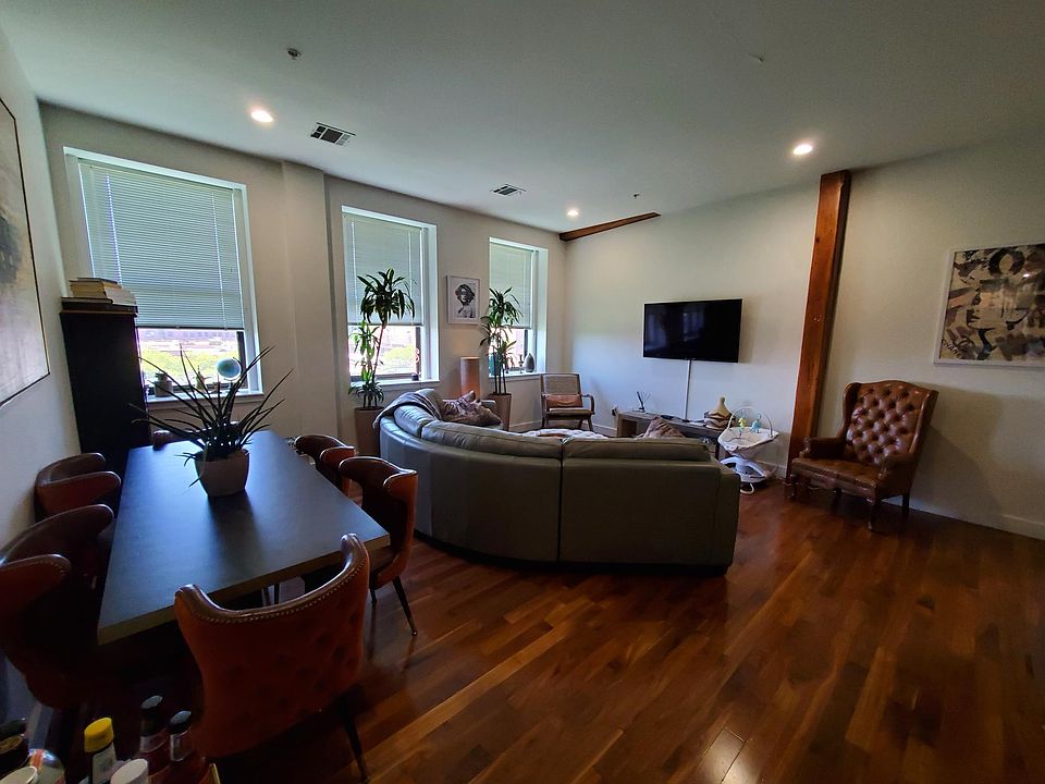 2nd image of 460 Harrison Ave #217A