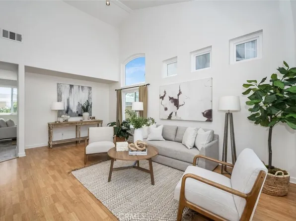 16986 Summertree Ct, Fountain Valley, CA 92708