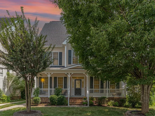 113 Star Magnolia Dr, Morrisville, NC 27560
