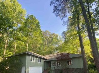 716 Bayberry Dr, Chapel Hill, NC 27517