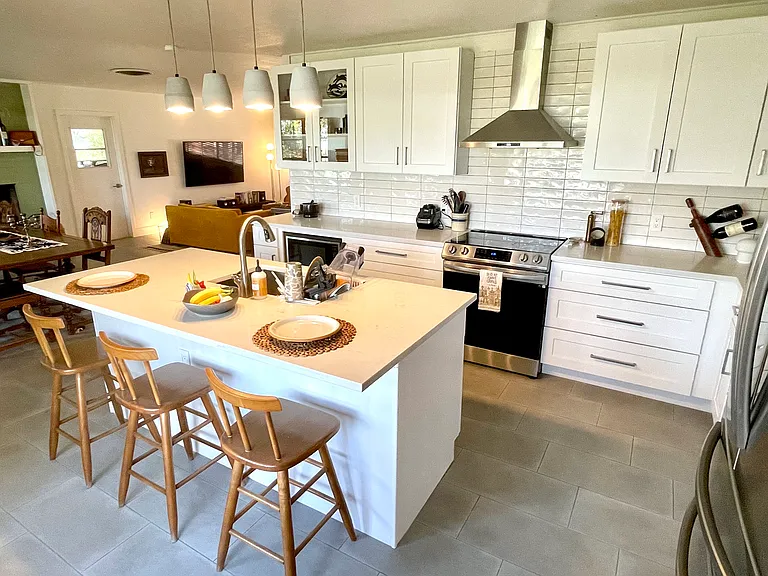 800 Dale Dr — Photo 10