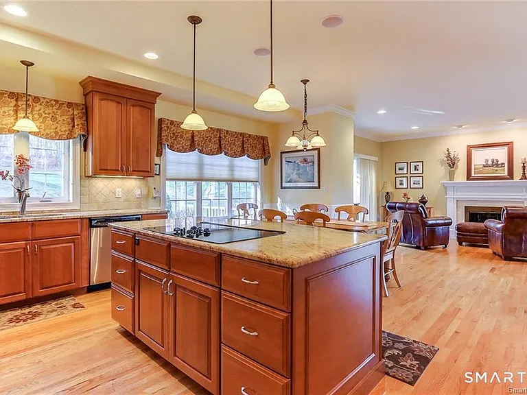 833 Millbrook Rd — Photo 6