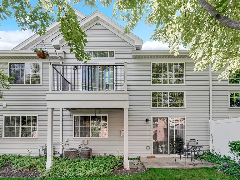 2290 Scott Ln #2290 — Photo 26