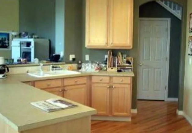 3 bed, 2.5 bath, 2664 sqft, $3,500 — Photo 4