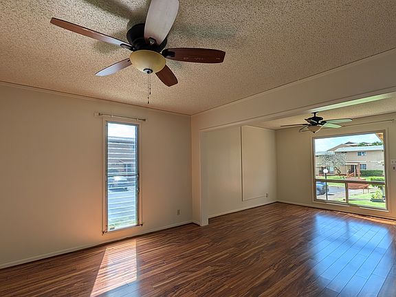 4th image of 98-1398 Nola St APT B