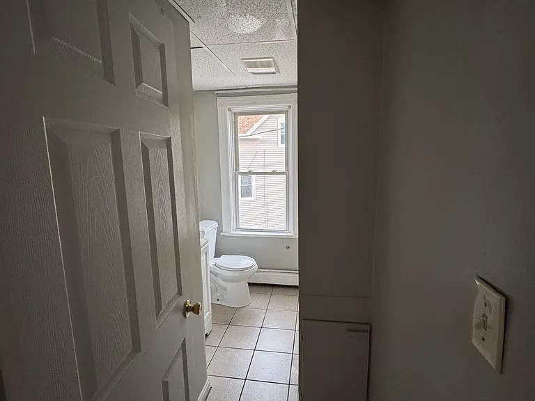 46 Whittier Ave #3 — Photo 8