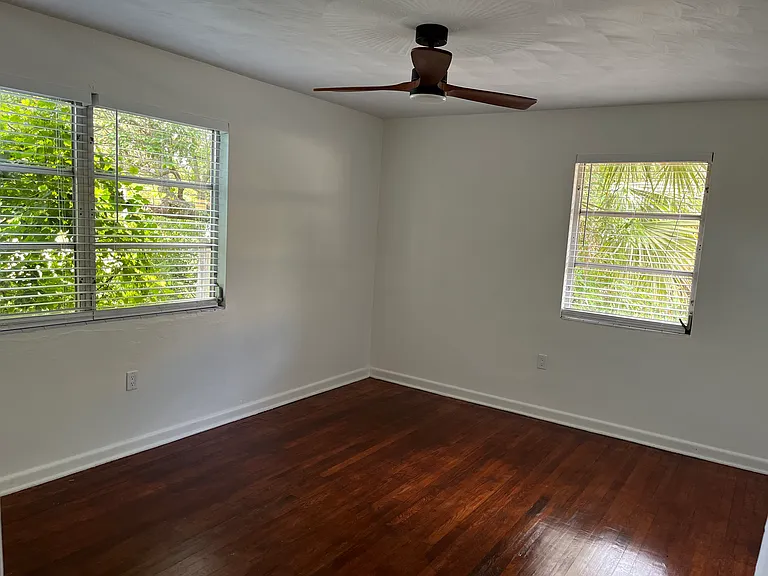 1317 Elizabeth Ave — Photo 24