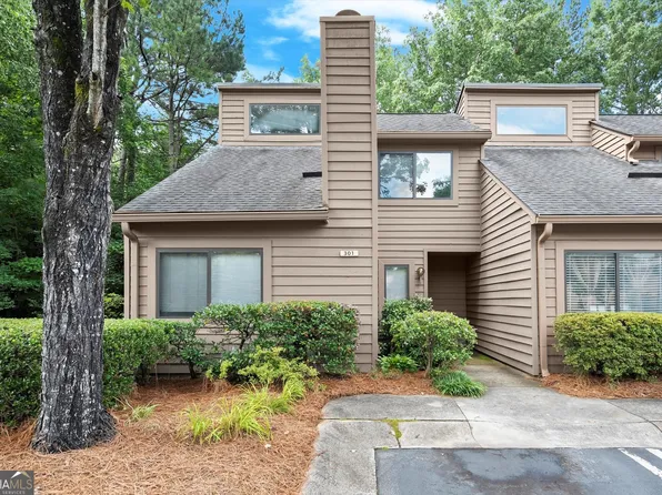 301 Parkaire Xing, Marietta, GA 30068