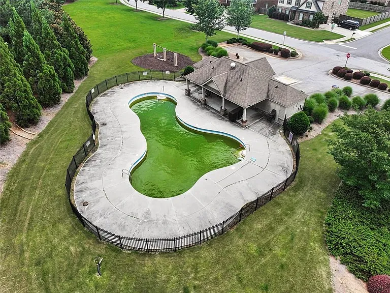 550 Nichols View Way — Photo 50