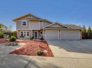 118 Willow Creek Dr, Folsom, CA 95630