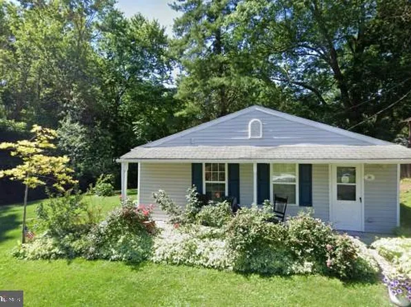 30 Bell Ln, Keedysville, MD 21756