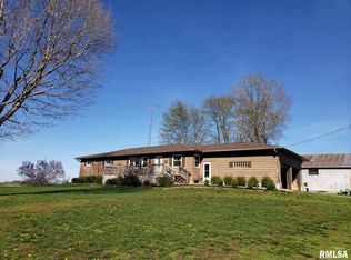 6444 N Riddle Ln, Waltonville, IL 62894