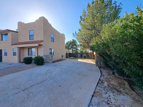 2081 Nehemiah Ct Photo 1