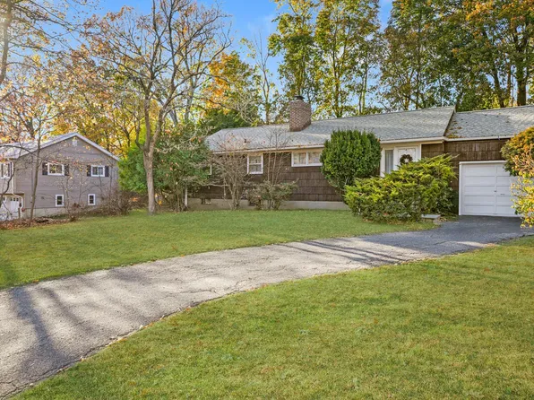 10 Chester Street, Ardsley, NY 10502