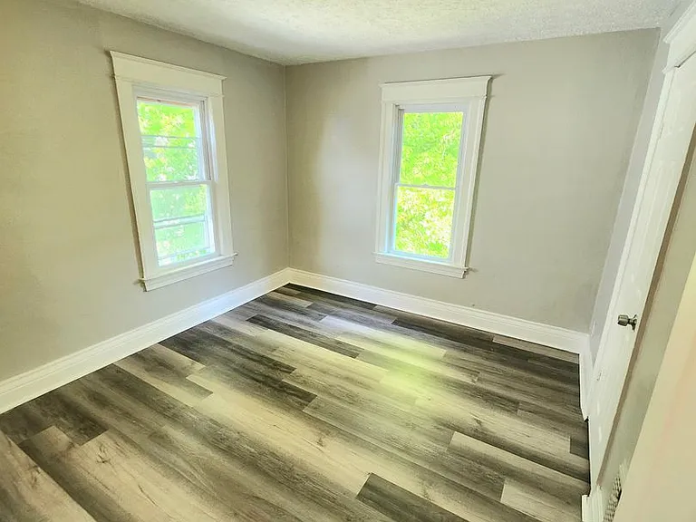 500 Garson Ave — Photo 11