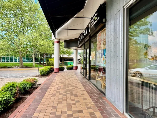 700 Plaza Drive image 13 of 14