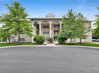252 Walnut St #205, Bath, PA 18014