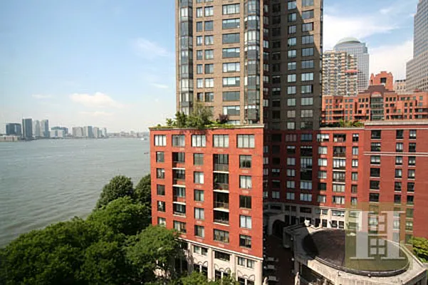 Sold by Halstead Real Estate | media 23