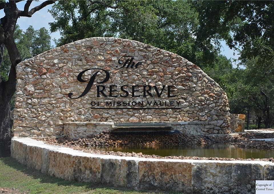 1st image of 2327 Geneseo Oaks