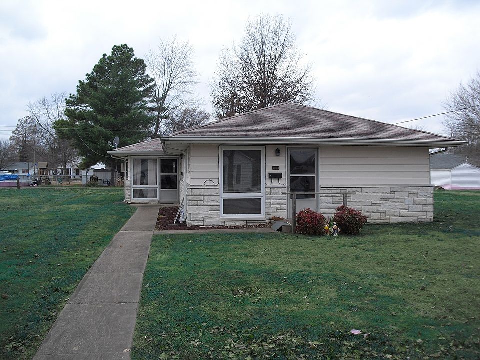 1st image of 808 S Bentley St #A