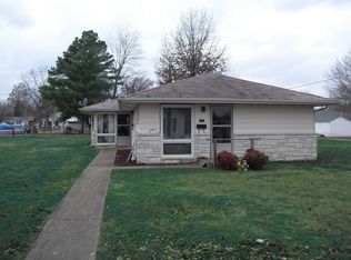 808 S Bentley St #A, Marion, IL 62959