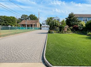 13-15 Louis St, Carteret, NJ 07008