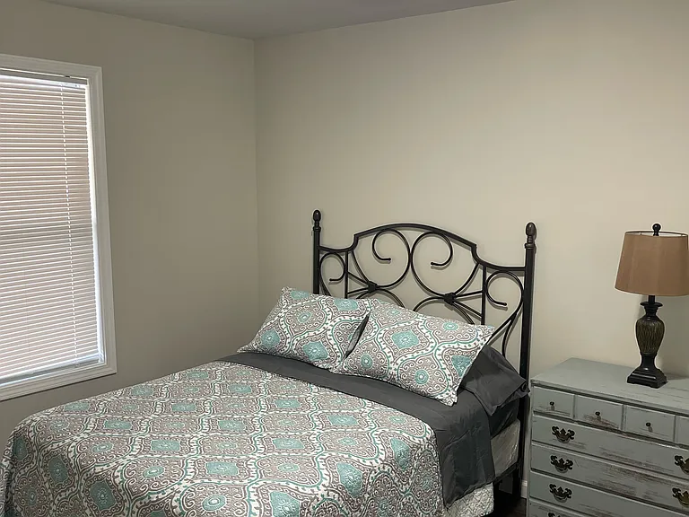 255 Oaks St #D — Photo 7