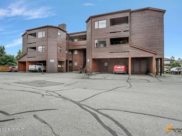 9740 Vanguard Dr APT 38, Anchorage, AK 99507