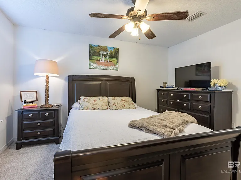 1909 Nile Ct — Photo 12