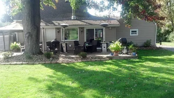 3 bed, 1144 sqft, $1,500 — Photo 2