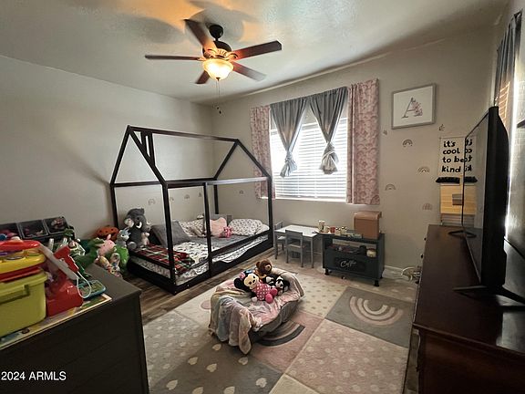 5th image of 930 N MESA Drive #1014